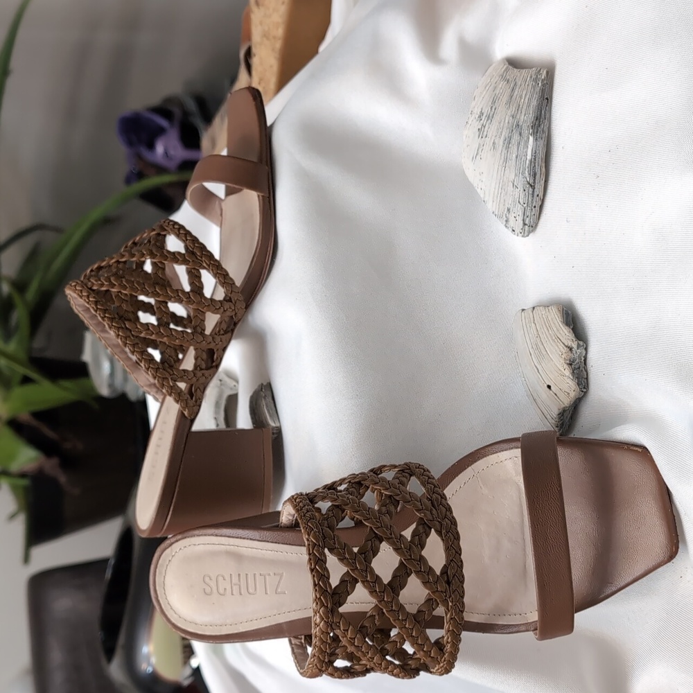 Schultz Block Heel - image 6